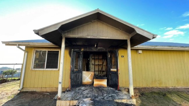 Penco: Bomberos investiga intencionalidad en la quema de al menos dos sedes vecinales