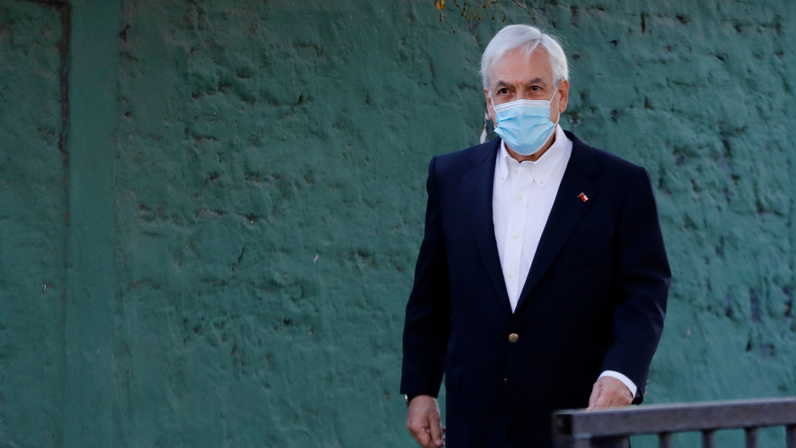 Piñera tras sufragar: Como Presidente no he expresado mi intención de voto, lo dejo a la imaginación