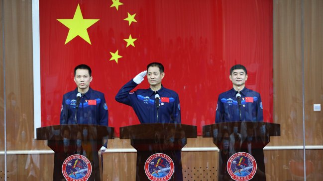 China revela tareas de la misión de su vuelo espacial tripulado