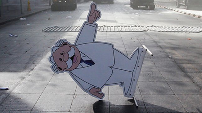 Detienen a ladrones por constantes robos a una farmacia de La Reina