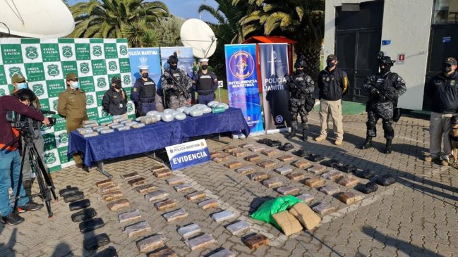 Cuatro personas fueron detenidas con droga avaluada en 1.500 millones de pesos rumbo a Valparaíso