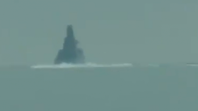 Rusia difundió video que muestra disparos de advertencia al destructor británico HMS 