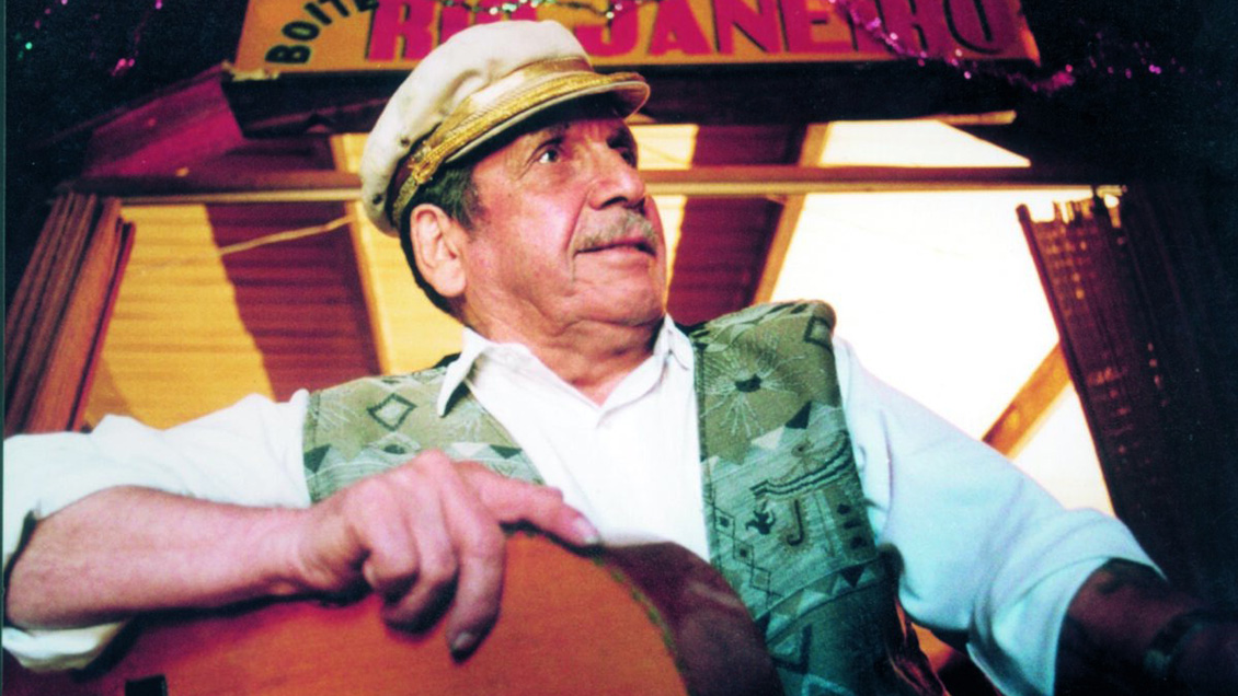 Con música, ilustraciones y libro conmemorarán 100 años del natalicio de Roberto Parra