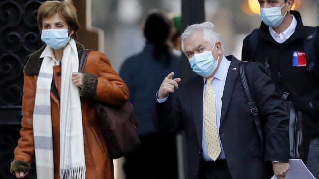 Querella contra Daza, Paris y Labra fue presentada por manejo de caso de variante Delta