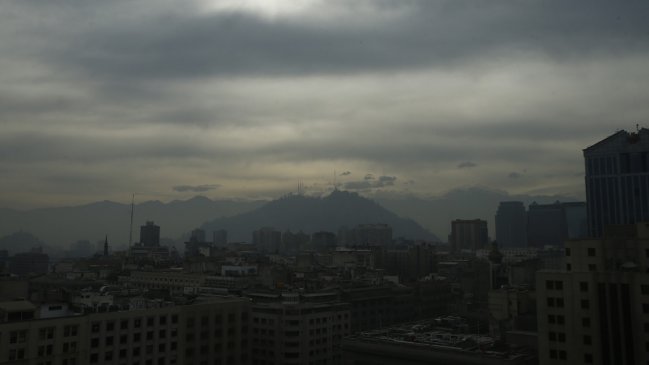 Decretan preemergencia ambiental por segundo día seguido para la Región Metropolitana