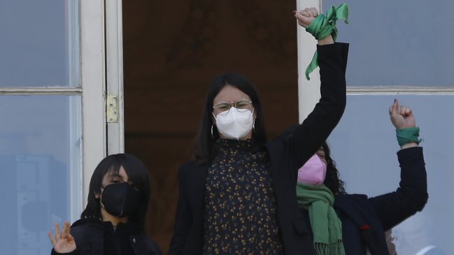 Cambio de mando: Nuevos alcaldes asumen sus cargos en todo el país