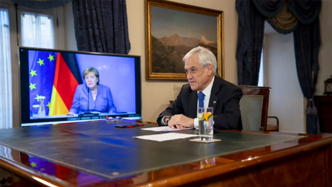  Piñera tuvo reunión telemática con Merkel para hablar de Covid-19 y medioambiente  