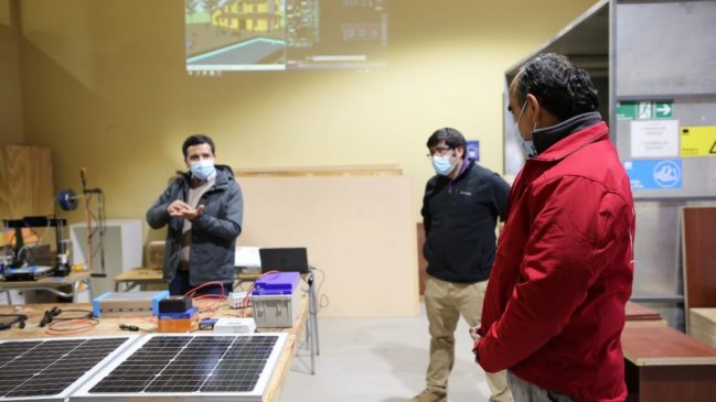  Ñuble: Docentes son capacitados para formar técnicos en energía fotovoltaica  