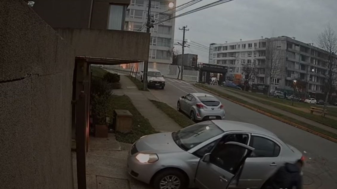 Dos detenidos por violento portonazo en sector residencial de Concepción