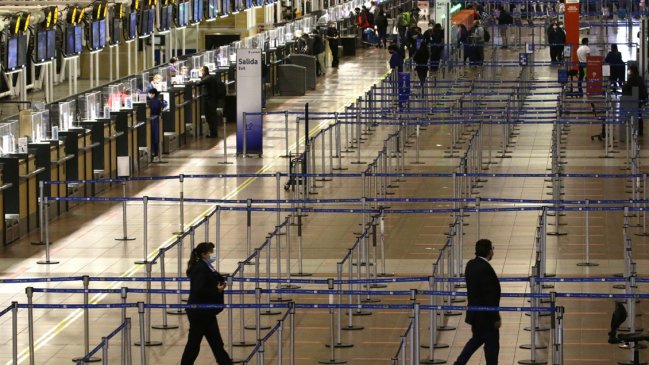 Consejo Asesor recomendó reforzar control de fronteras y generar incentivos de vacunación