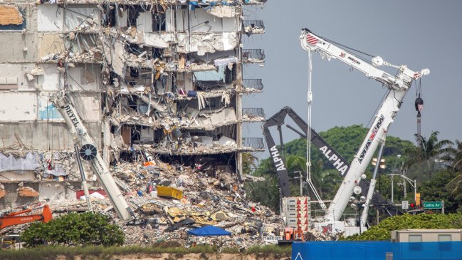 Hallan cuerpo de familiar de la ex Presidenta Bachelet en edificio derrumbado en Miami