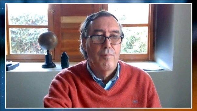 Senador García-Huidobro: Fue un error la extensión del estado de excepción