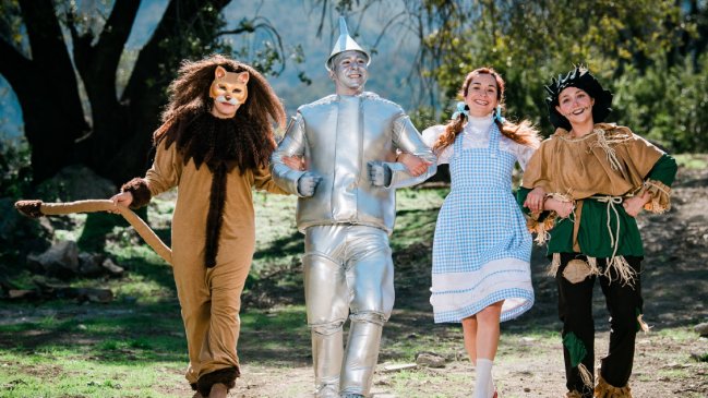 Biblioteca de Santiago presenta festival infantil de teatro