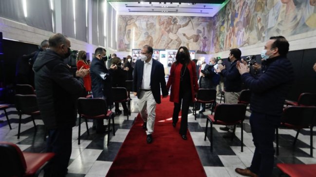 Con advertencia de no aprobar recursos para iniciativas redactadas en Santiago, asumió gobernador del Biobío