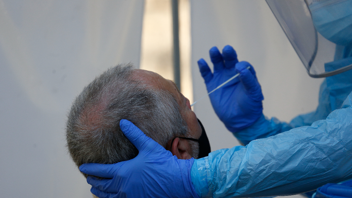 Positividad de los PCR cae por cuarto día consecutivo y llega a 2,59%