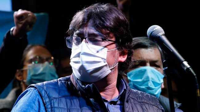 Jadue compromete apoyo a Boric: 