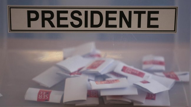 Servel: Sichel ganó en Chile Vamos con el 48,92%; en Apruebo Dignidad, Boric triunfó con el 60,19%