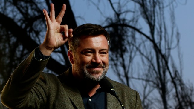 Apostando al centro político, Sichel tomará un receso para preparar su campaña presidencial