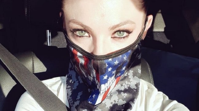 Investigan suicidio de conocida actriz porno: Tenía cáncer y vivía en su auto