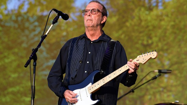  Eric Clapton se niega a tocar en lugares que pidan vacunación contra Covid-19  