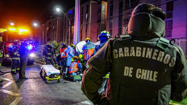 Conductor colisionó contra un poste tras recibir varios balazos en Iquique