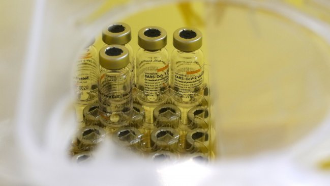 Pfizer afirma que una tercera dosis de su vacuna dispara la protección contra la variante delta