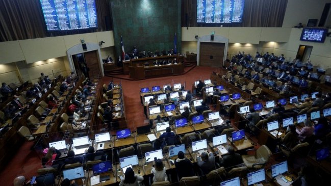 Avanza en el Congreso: Proyecto otorga permiso pagado de cuatro días por muerte de un hermano