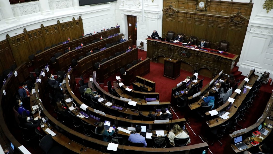 Convención: Chilenos esperan que líderes 