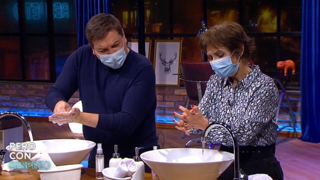 Paula Daza es la primera invitada al late show 