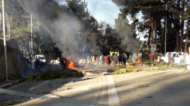Pescadores artesanales de Pelluhue se tomaron la ruta exigiendo 