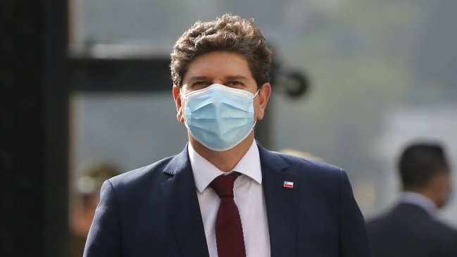 Ministro Cerda: El Imacec nos permite pensar que en algo podemos extender los beneficios