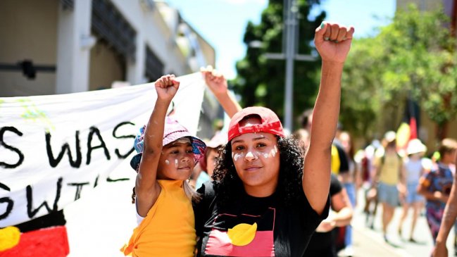 Australia indemnizará a aborígenes 