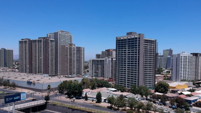 Orrego revisará el Plan Regulador Metropolitano: 