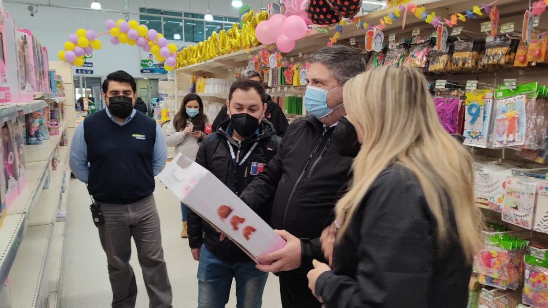 Día del niño: Seremi de Salud Magallanes realiza refuerzo en fiscalización de juguetes