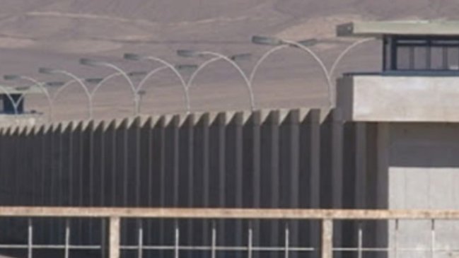 Detectan brote de Covid-19 en cárcel de Antofagasta: Más de un centenar de internos dio positivo