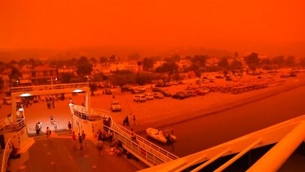   El apocalíptico paisaje que han dejado los incendios forestales en Grecia 