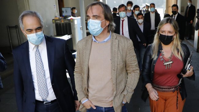 Chile Vamos analiza cambiar el nombre de su pacto parlamentario