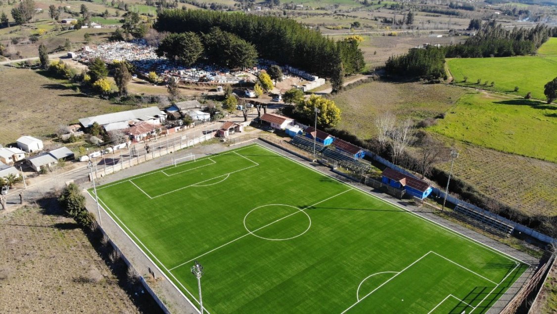 Ñuble: Portezuelo inauguró remodelado Estadio Municipal con estándares FIFA