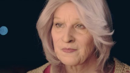   María José Quintanilla se caracteriza y pide respeto por la tercera edad 