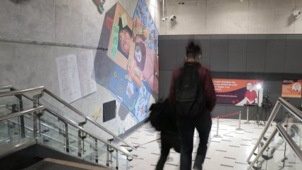  Metro inauguró mural en homenaje a mujeres de ciencias y trabajadores de la salud  