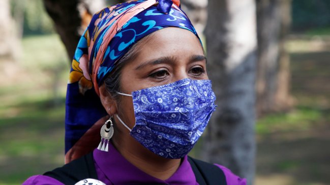 Ingrid Conejeros promete ser candidata aún si no cumple las condiciones de La Lista del Pueblo