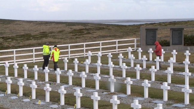 La Cruz Roja retomó el desafío de identificar a los caídos en las Malvinas  