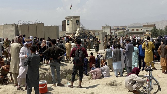  EEUU controla el aeropuerto de Kabul y los talibanes sus alrededores  