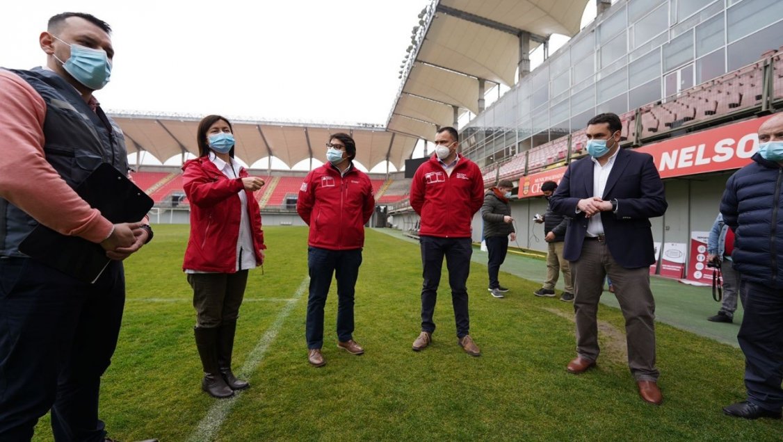 Regreso del público al Estadio de Chillán privilegiará a abonados con pase de movilidad