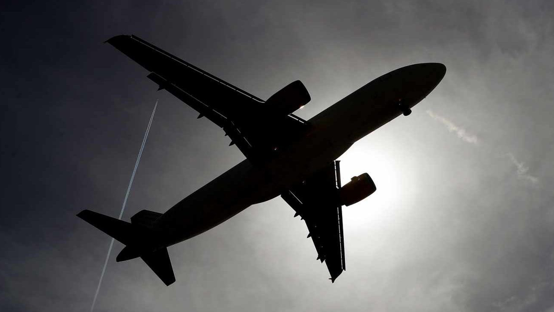 Disturbios en Aeropuerto de Temuco provocaron cancelaciones de vuelos durante la tarde: Tránsito aéreo ya fue restablecido