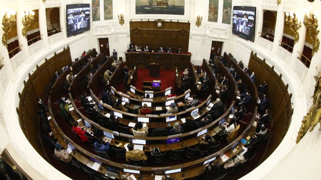 Convencionales rechazan reforma que busca someter su reglamento al control del Tribunal Constitucional