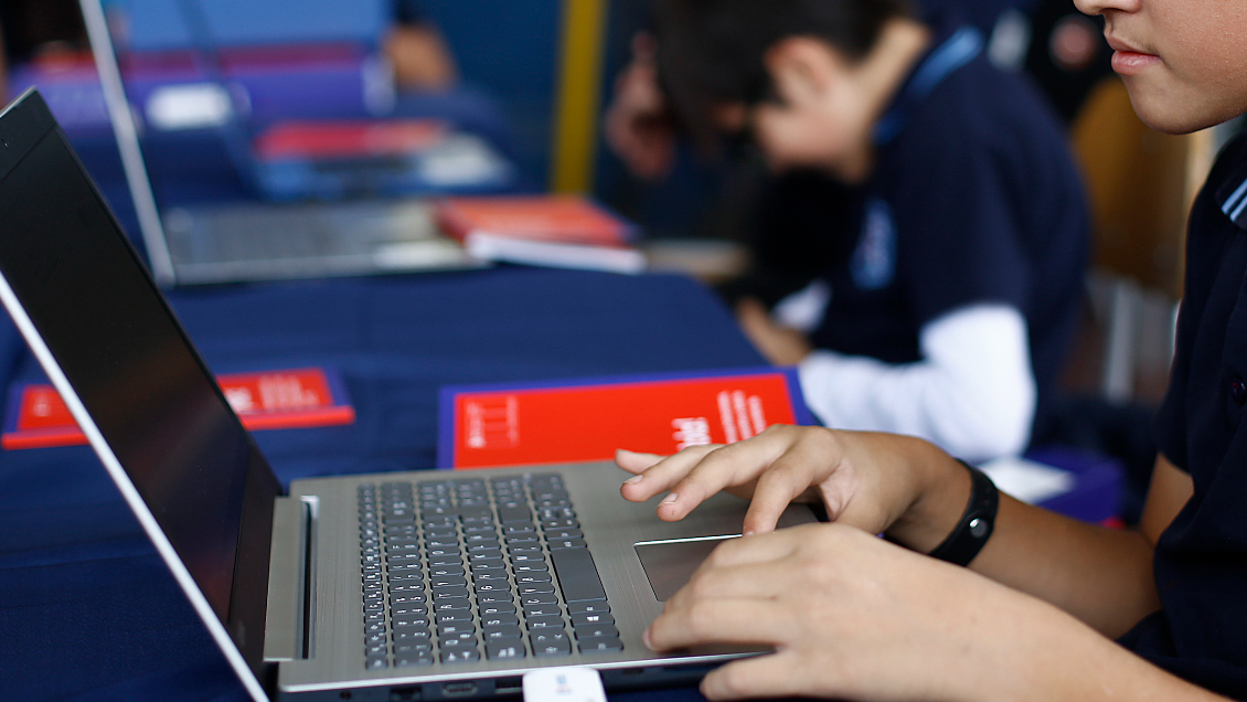 Gobierno Regional y Subsecretaría de Transportes afinan detalles para la llegada de la fibra óptica al Ñuble