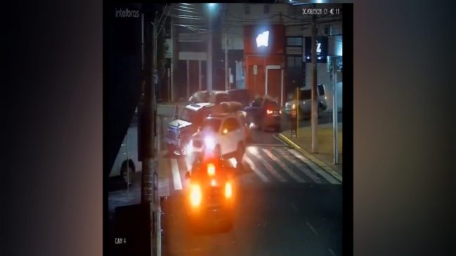 Grupo armado se tomó ciudad brasileña para asaltar sus bancos: tres muertos