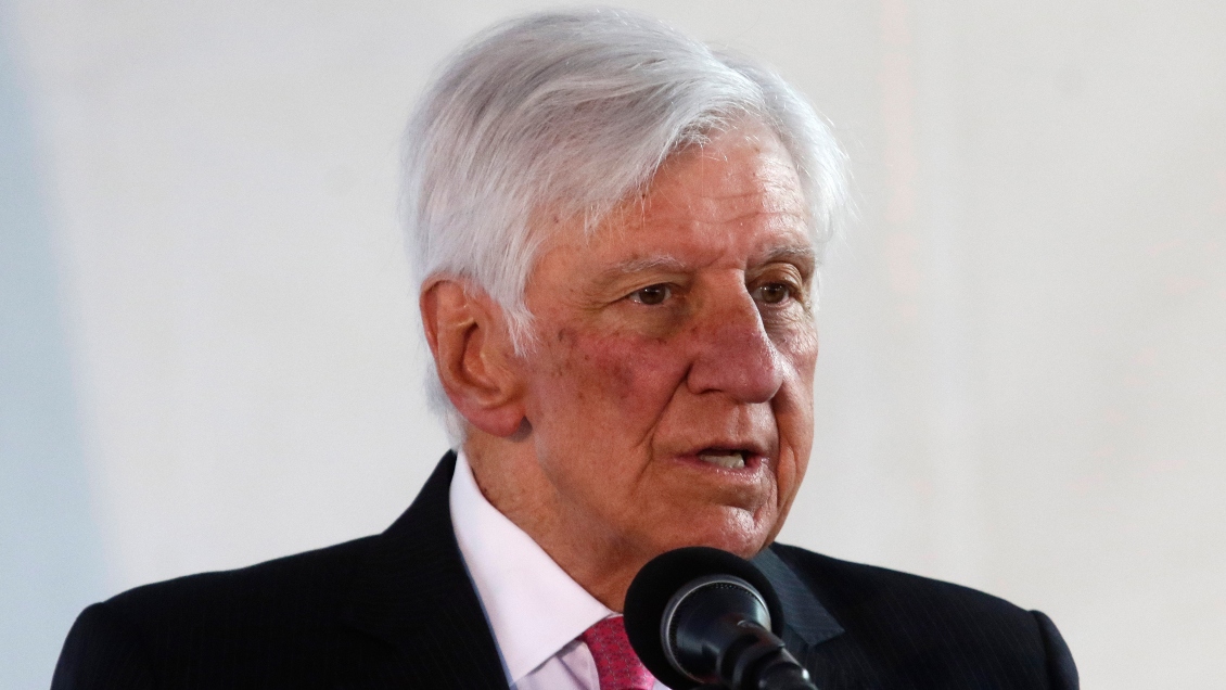 Funcionaria de Vitacura confesó que debía entregar dinero en efectivo al ex alcalde Torrealba