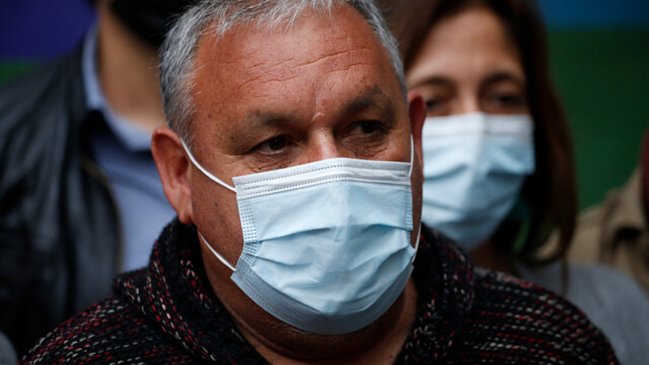 Gobernador de Valparaíso exige el fin del toque de queda